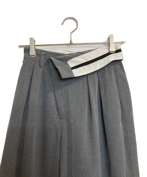 Snidel（スナイデル）Snidel (スナイデル) ウエストデザインワイドパンツ グレーの古着・服飾アイテム