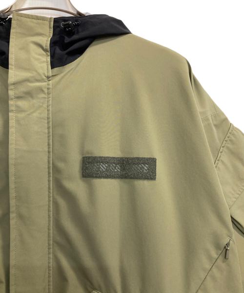 NEW BALANCE（ニューバランス）NEW BALANCE (ニューバランス) パッカブル ライトジャケット ブラック×カーキ サイズ:Ｍの古着・服飾アイテム