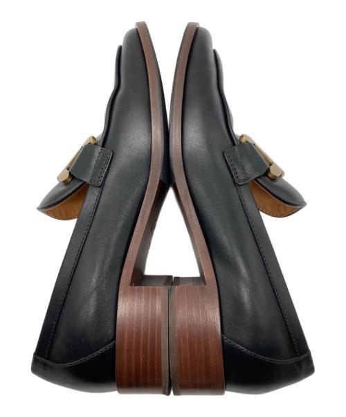 TOD'S（トッズ）TOD'S (トッズ) ケイトレザーローファー ブラック サイズ:36の古着・服飾アイテム