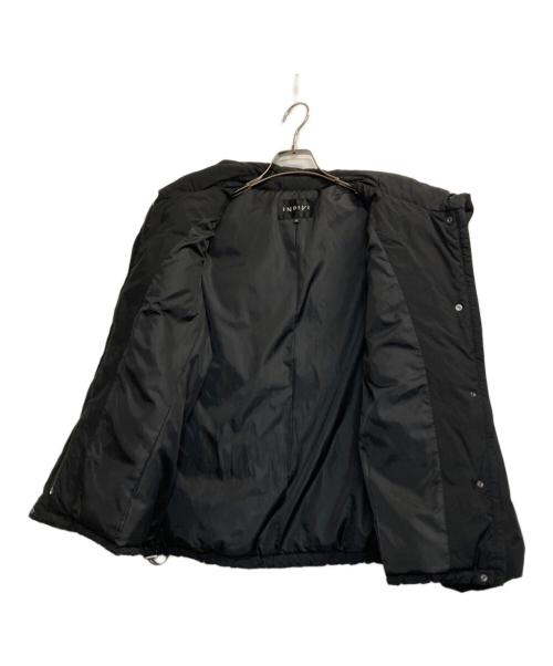 INDIVI（インディヴィ）INDIVI (インディヴィ) ステッチレス ショートダウンコート ブラック サイズ:40の古着・服飾アイテム