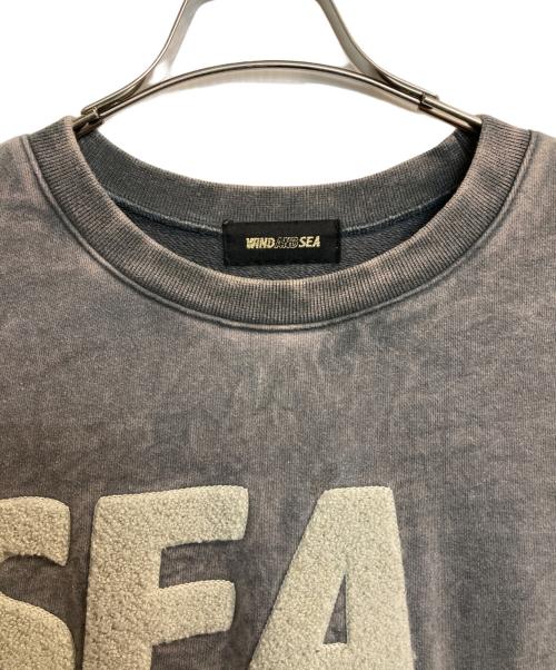 WIND AND SEA（ウィンダンシー）WIND AND SEA (ウィンダンシー) Sea Chenille EMB Sulfur Crew Neck グレー サイズ:XLの古着・服飾アイテム