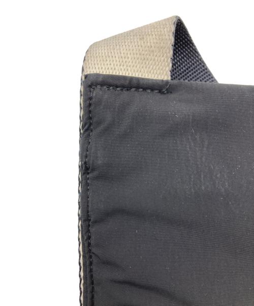 Y-3（ワイスリー）Y-3 (ワイスリー) ロゴプリントサコッシュ ブラックの古着・服飾アイテム