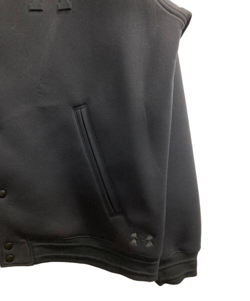 UNDER ARMOUR（アンダーアーマー）UNDER ARMOUR (アンダーアーマー) ダンボールUAバーシティジャケット ブラック サイズ:3XLの古着・服飾アイテム