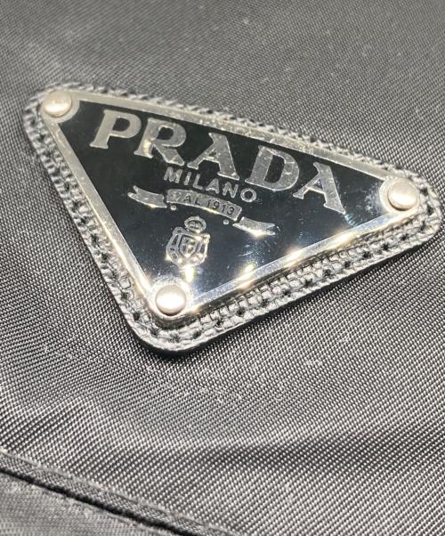 PRADA（プラダ）PRADA (プラダ) RE-NYLON トライアングルプレートバケットハット ブラック サイズ:XLの古着・服飾アイテム