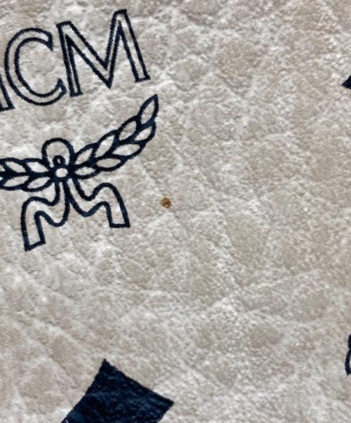 MCM（エムシーエム）MCM (エムシーエム) ヴィセトス スターク スタッズミニリュック ベージュの古着・服飾アイテム