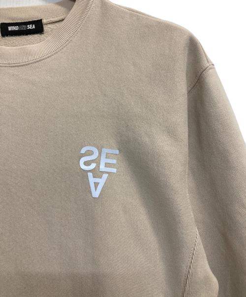 WIND AND SEA（ウィンダンシー）WIND AND SEA (ウィンダンシー) クルーネックスウェット ベージュ サイズ:Ｌの古着・服飾アイテム