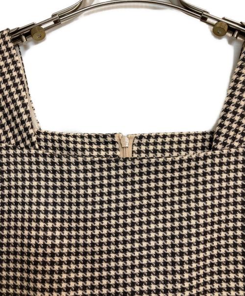 OBLI（オブリ）OBLI (オブリ) ブラウンリボンジャンパーワンピース ブラウン サイズ:-の古着・服飾アイテム