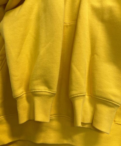 CarHartt（カーハート）CarHartt (カーハート) ロゴ刺繍パーカー イエロー サイズ:Ｍの古着・服飾アイテム