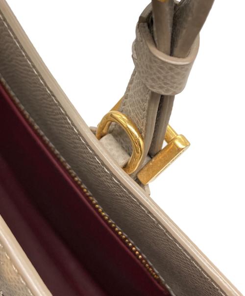 GIORGIO ARMANI（ジョルジョアルマーニ）GIORGIO ARMANI (ジョルジョアルマーニ) レザートートハンドバッグ ベージュの古着・服飾アイテム