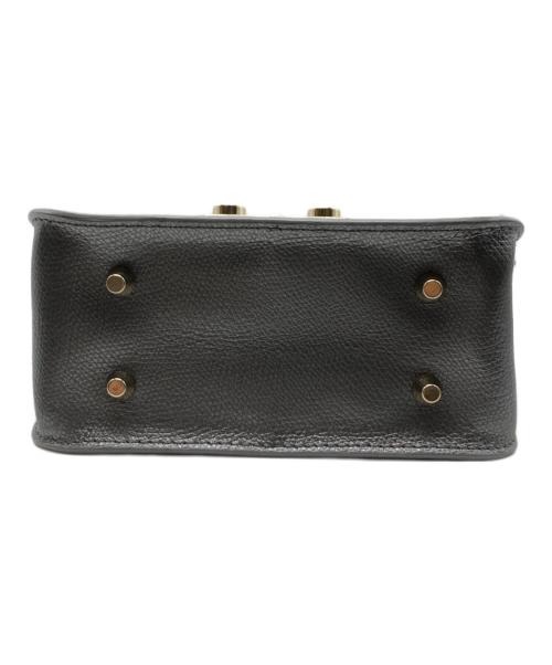 FURLA（フルラ）FURLA (フルラ) バタフイライチェーンショルダーバッグ グレーの古着・服飾アイテム