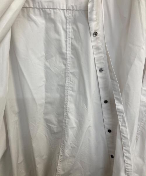 OHGA（オオガ）OHGA (オオガ) ボウタイ バンドカラーシャツ ホワイト サイズ:Ｍの古着・服飾アイテム