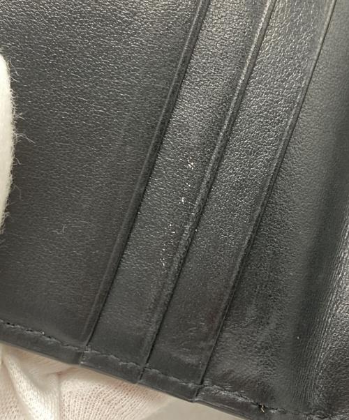 MICHAEL KORS（マイケル・コース）MICHAEL KORS (マイケル・コース) EMPIRE バイフォールド ジップ ウォレット ブラックの古着・服飾アイテム