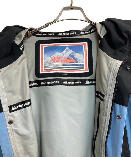 FIRST DOWN（ファーストダウン）FIRST DOWN (ファーストダウン) 3LAYER MOUNTAIN PARKA スカイブルー サイズ:Mの古着・服飾アイテム