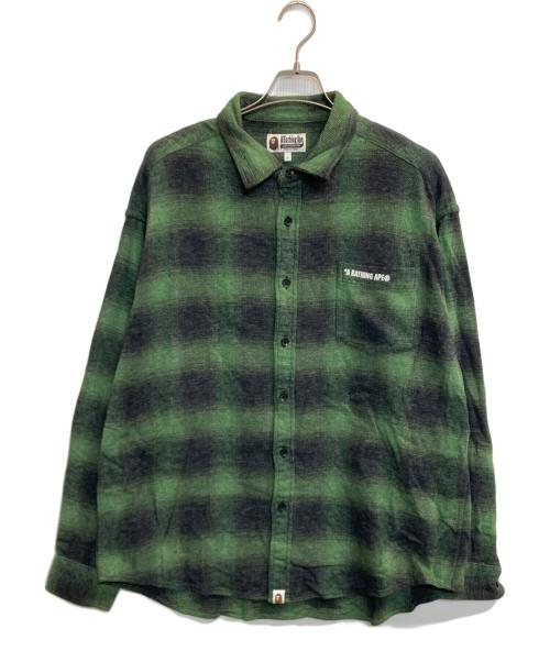 A BATHING APE（アベイシングエイプ）A BATHING APE (アベイシングエイプ) LOGO OMBRE CHECK FLANNEL LS SHIRT グリーン サイズ:Ｌの古着・服飾アイテム