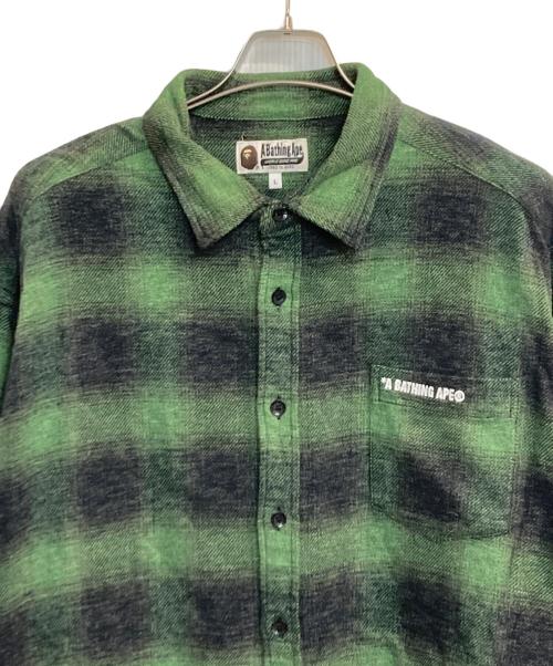 A BATHING APE（アベイシングエイプ）A BATHING APE (アベイシングエイプ) LOGO OMBRE CHECK FLANNEL LS SHIRT グリーン サイズ:Ｌの古着・服飾アイテム