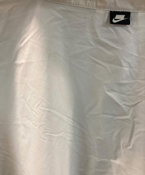 NIKE（ナイキ）NIKE (ナイキ) M NSW NSW WR PONCHO WVN ホワイト サイズ:ONE SIZEの古着・服飾アイテム