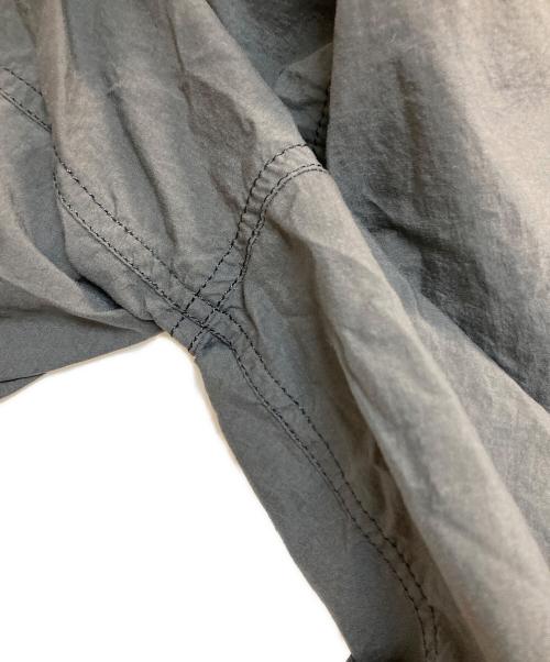 THE NORTH FACE（ザ ノース フェイス）THE NORTH FACE (ザ ノース フェイス) VERSATILE SHORT グレー サイズ:Ｌの古着・服飾アイテム