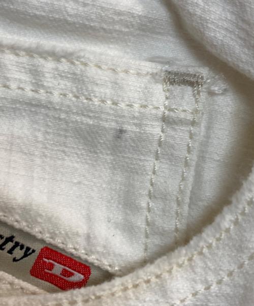 DIESEL（ディーゼル）DIESEL (ディーゼル) デニムパンツ ホワイト サイズ:W31 L32の古着・服飾アイテム
