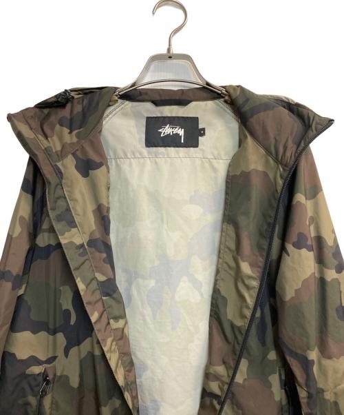 stussy（ステューシー）stussy (ステューシー) カモ柄ジップアップジャケット グリーン サイズ:Sの古着・服飾アイテム