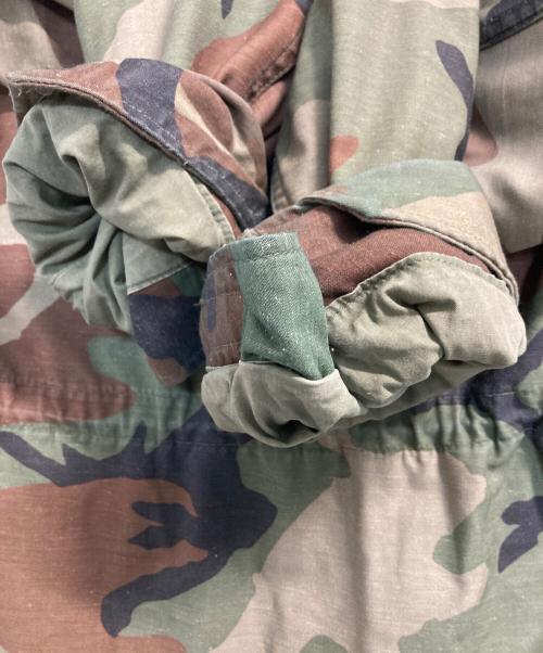 US ARMY（ユーエスアーミー）US ARMY (ユーエスアーミー) カモフラ柄ミリタリージャケット カーキ サイズ:Medium Longの古着・服飾アイテム