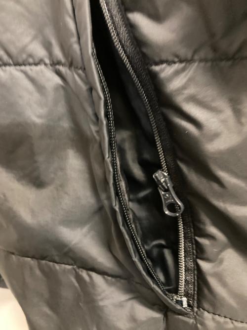 adidas（アディダス）adidas (アディダス) 3 STRIPE PUFFER JACKET/スリース トライプス パファー ジャケット ブラック サイズ:160ｃｍの古着・服飾アイテム