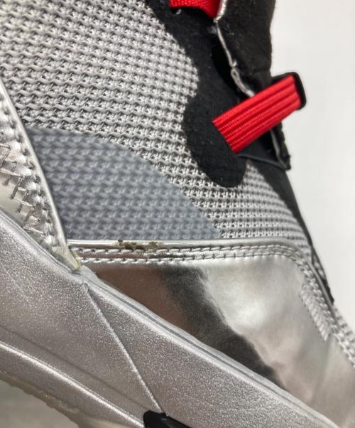 NIKE（ナイキ）NIKE (ナイキ) AIR JORDAN XXXIII PF シルバー サイズ:US8.5の古着・服飾アイテム