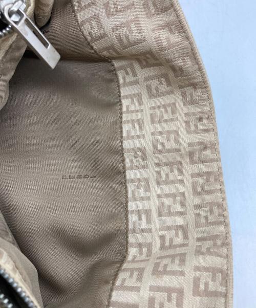 FENDI（フェンディ）FENDI (フェンディ) ズッキーノハンドトートバッグ ベージュの古着・服飾アイテム