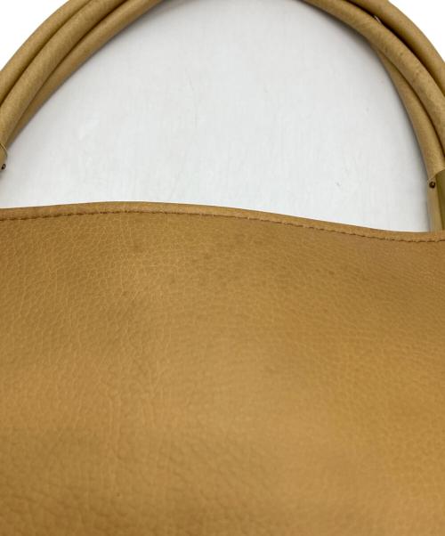 GUCCI（グッチ）GUCCI (グッチ) レザーワンショルダーバッグ ベージュの古着・服飾アイテム