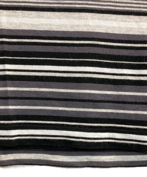 BURBERRY BLACK LABEL（バーバリーブラックレーベル）BURBERRY BLACK LABEL (バーバリーブラックレーベル) Vネックボーダーカットソー グレー×ブラック サイズ:2の古着・服飾アイテム