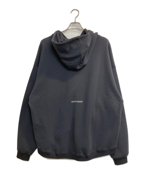 GOOPiMADE（グーピーメイド）GOOPiMADE (グーピーメイド) Misty Port“ Logo Hoodie グレー サイズ:3の古着・服飾アイテム