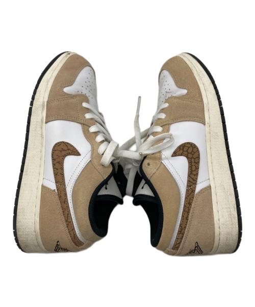 NIKE（ナイキ）NIKE (ナイキ) GS Air Jordan 1 Low SE ベージュ×ホワイト サイズ:24cmの古着・服飾アイテム