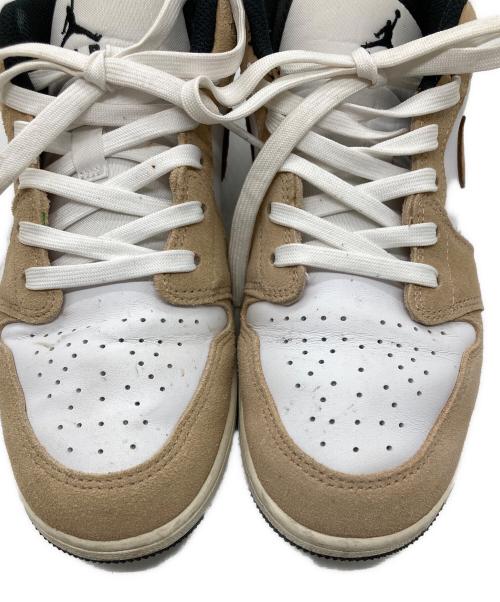 NIKE（ナイキ）NIKE (ナイキ) GS Air Jordan 1 Low SE ベージュ×ホワイト サイズ:24cmの古着・服飾アイテム