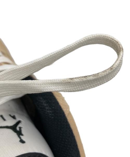 NIKE（ナイキ）NIKE (ナイキ) GS Air Jordan 1 Low SE ベージュ×ホワイト サイズ:24cmの古着・服飾アイテム