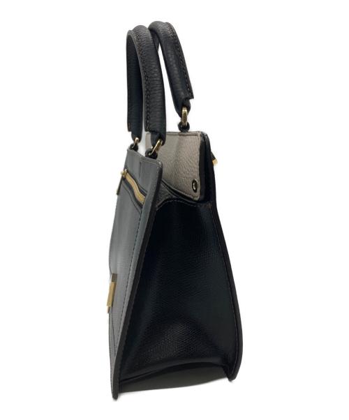 FURLA（フルラ）FURLA (フルラ) レザーショルダーバッグ ブラックの古着・服飾アイテム
