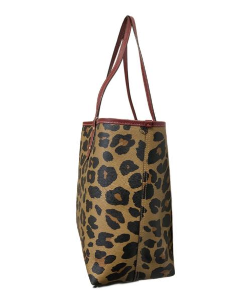 COACH（コーチ）COACH (コーチ) PVC レオパード柄 プリント リバーシブル ポーチ付き シティトート ベージュ×レッドの古着・服飾アイテム