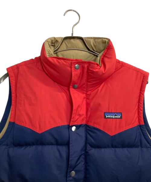 Patagonia（パタゴニア）Patagonia (パタゴニア) SLING SHOT DOWN VEST ネイビー×レッド サイズ:Mの古着・服飾アイテム