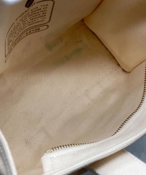 COACH（コーチ）COACH (コーチ) カーゴ トート バッグ 26・レキシー プリント アイボリーの古着・服飾アイテム