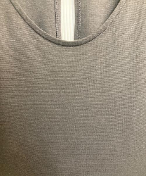 YENN（イエン）YENN (イエン) 2TUCK COMBINAISON” グレー サイズ:38の古着・服飾アイテム