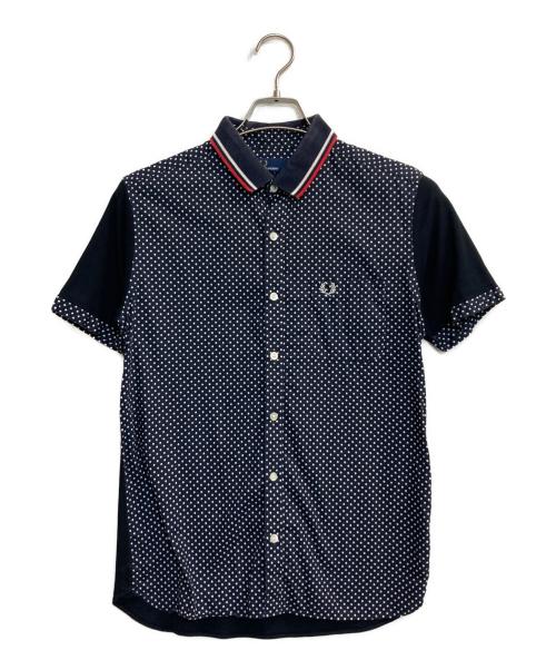 FRED PERRY（フレッドペリー）FRED PERRY (フレッドペリー) 切替シャツ ネイビー サイズ:Mの古着・服飾アイテム