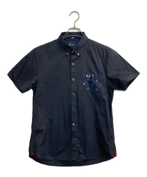FRED PERRY（フレッドペリー）FRED PERRY (フレッドペリー) ボタンダウンシャツ ネイビー サイズ:Ｍの古着・服飾アイテム