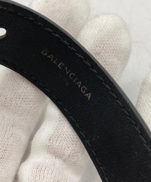 BALENCIAGA（バレンシアガ）BALENCIAGA (バレンシアガ) レザーロゴブレスレット ブラックの古着・服飾アイテム