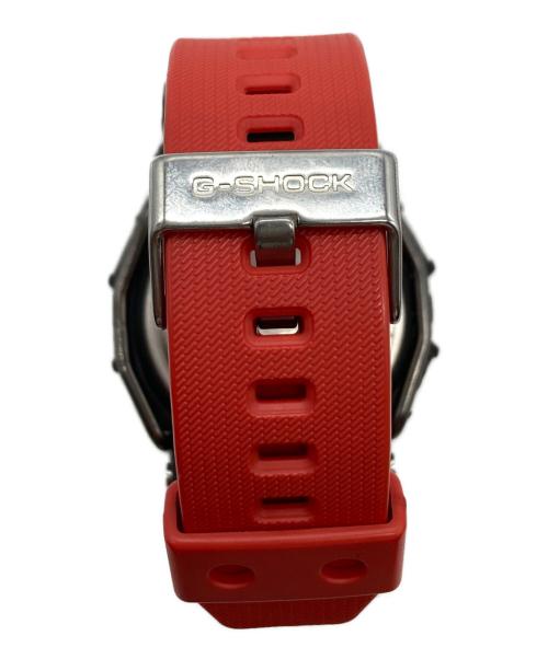 CASIO（カシオ）CASIO (カシオ) デジタルウォッチ レッド×ブラックの古着・服飾アイテム