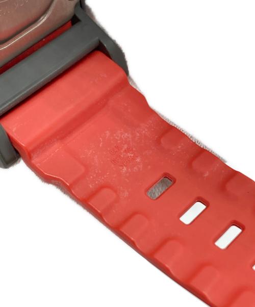CASIO（カシオ）CASIO (カシオ) デジタルウォッチ レッド×ブラックの古着・服飾アイテム