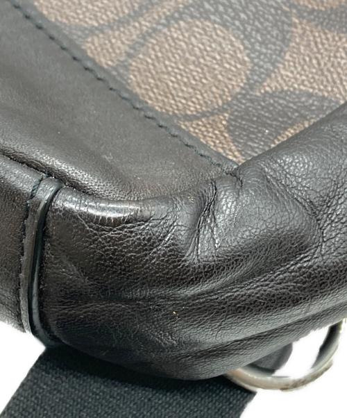 COACH（コーチ）COACH (コーチ) ボディーバッグ ブラック×ブラウンの古着・服飾アイテム
