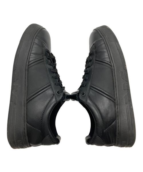 EMPORIO ARMANI（エンポリオ アルマーニ）EMPORIO ARMANI (エンポリオ アルマーニ) ローカットスニーカー ブラック サイズ:US7の古着・服飾アイテム