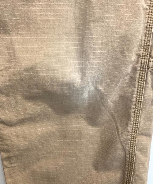 CarHartt（カーハート）CarHartt (カーハート) カーゴパンツ ベージュ サイズ:36×32の古着・服飾アイテム
