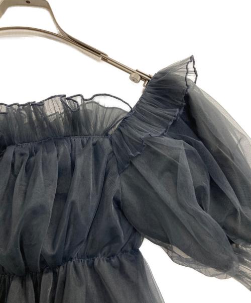 Snidel（スナイデル）Snidel (スナイデル) ボリュームギャザーフリルオフショルブラウス グレー サイズ:ＦＲＥＥの古着・服飾アイテム