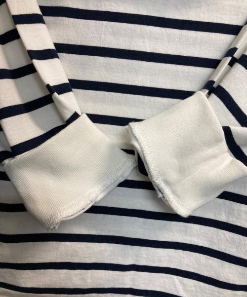 JOURNAL STANDARD（ジャーナルスタンダード）JOURNAL STANDARD (ジャーナルスタンダード) タックスウェットシャツ ホワイト サイズ:ＦＲＥＥ 未使用品の古着・服飾アイテム
