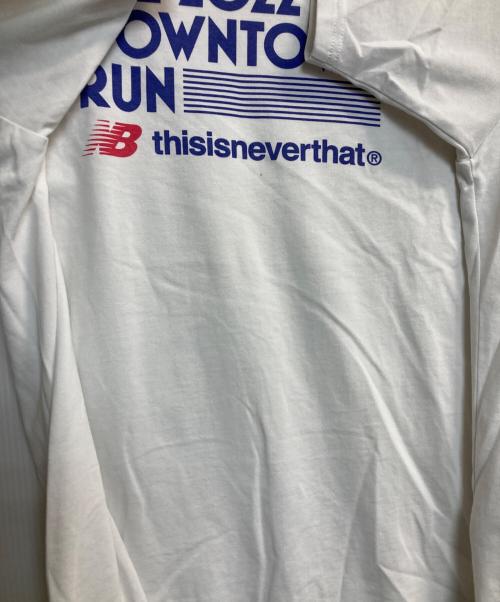 thisisneverthat（ディスイズネバーザット）thisisneverthat (ディスイズネバーザット) NEW BALANCE (ニューバランス) DOWNTOWN RUN T-SHIRTS ホワイト サイズ:Mの古着・服飾アイテム