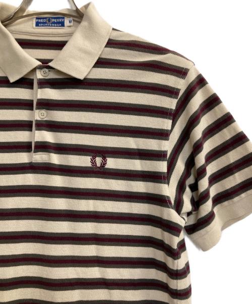 FRED PERRY（フレッドペリー）FRED PERRY (フレッドペリー) ポロシャツ ボルドー×ベージュ サイズ:Ｍの古着・服飾アイテム